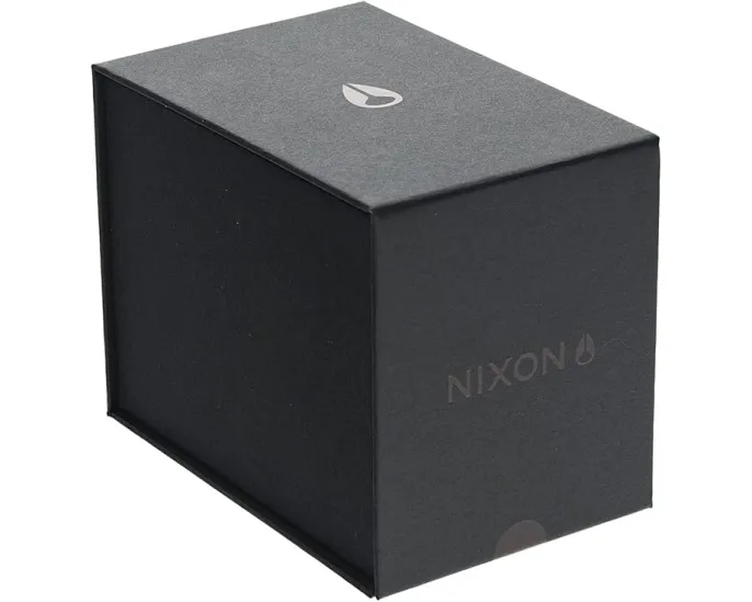 Наручные часы Nixon Sentry SS из нержавеющей стали с браслетом