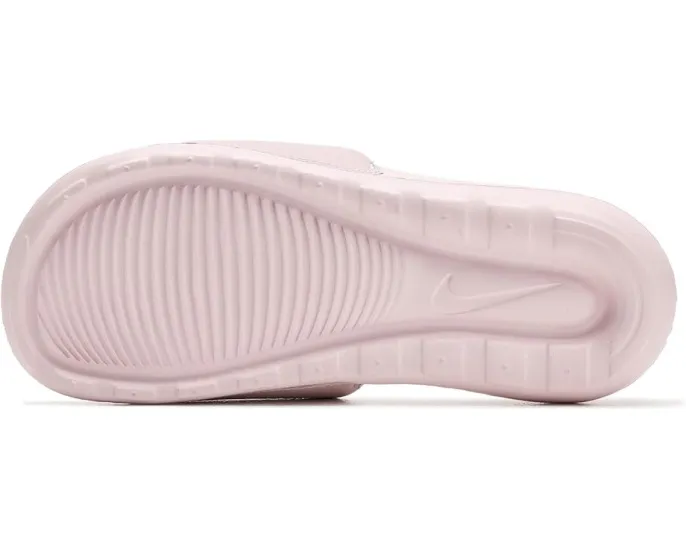 Сланцы Nike Victori One Slides с анатомической стелькой и мягкой пеной