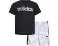 Детский комплект adidas с камуфляжным принтом для малышей