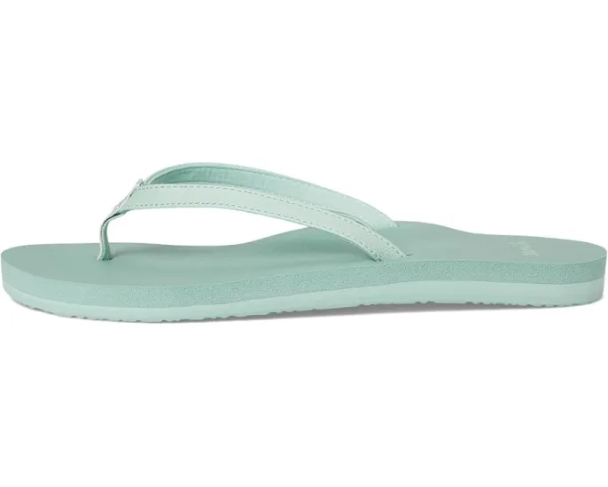 Сланцы Sanuk Yoga Joy II с ремешком-танго и стелькой из коврика для йоги