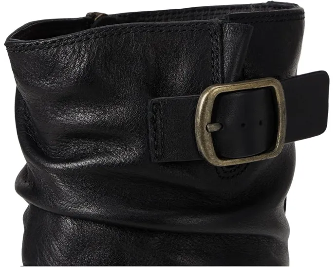 Ботинки Sofft Alyssa в мотто-стиле с водонепроницаемым верхом