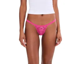 Стринги Never Say Never Skimpie с кружевной вставкой от Cosabella