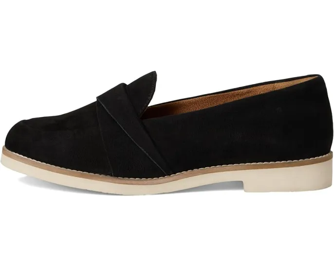 Балетки SoftWalk Walsh с поддержкой свода стопы и перекрестными ремешками