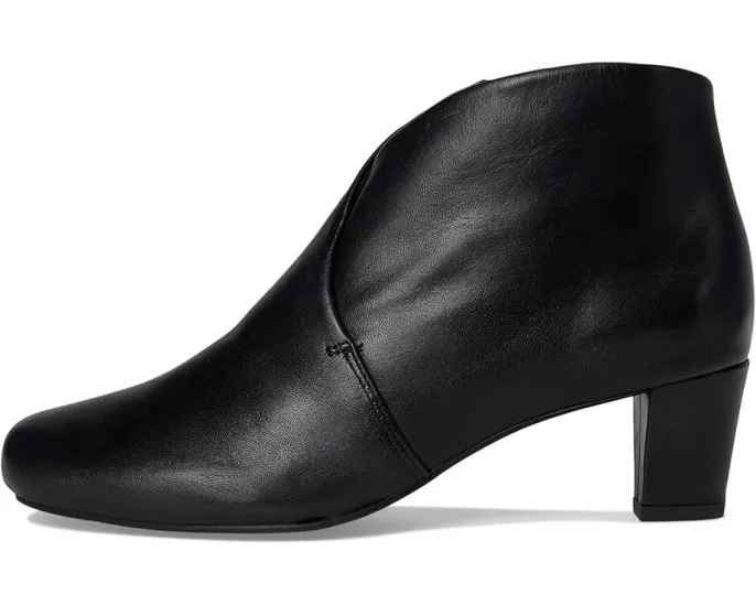 Ботильоны Prestige David Tate на котячьем каблуке с миндалевидным носком