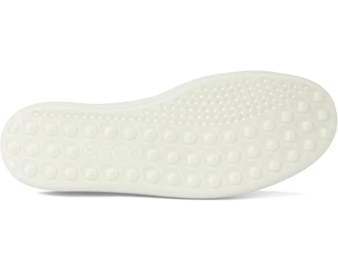 Soft 7 Slip-On Sneaker