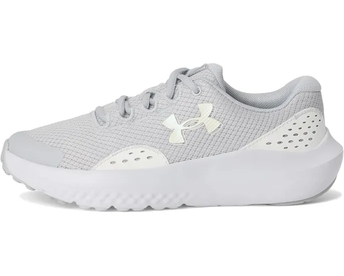 Детские кроссовки Under Armour Surge 4 с энергоотдающей межподошвой