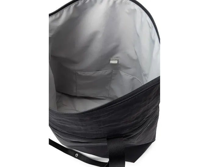 Baggallini вместительная сумка-тоут Swift Tote с расширяющимся верхом