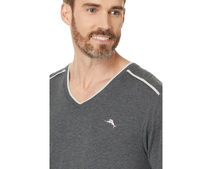 Футболка Tommy Bahama с коротким рукавом и V-образным вырезом