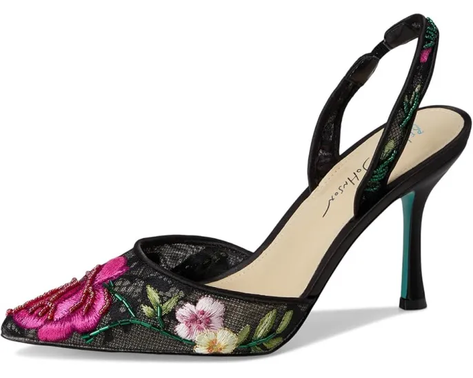 Туфли April Pump от Blue by Betsey Johnson с цветочной вышивкой