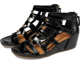 Босоножки на танкетке Sofft Rio II из мягкой кожи с металлическими акцентами