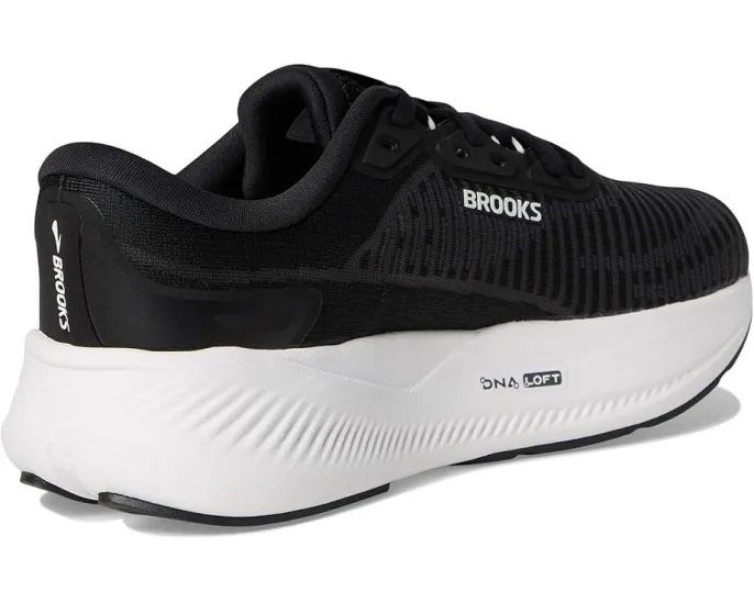 Кроссовки Brooks Revel Max с технологией GlideRoll Rocker для плавного переката