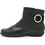 Black Water Resistant Leather/Black Nubuck