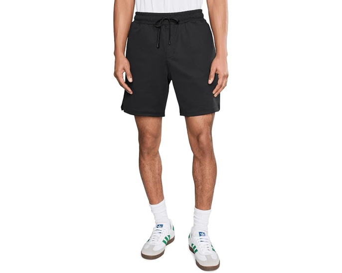 Шорты для гольфа Beyond Range от adidas Golf с регулируемым поясом