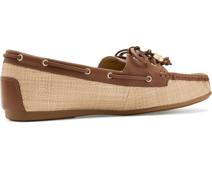 Обувь MICHAEL Michael Kors Fallon Moc с миндалевидным носком и декоративными бусинами