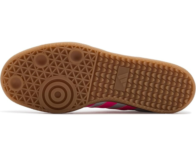 Бутсы adidas Samba Messi с кожаным верхом и круглым носком