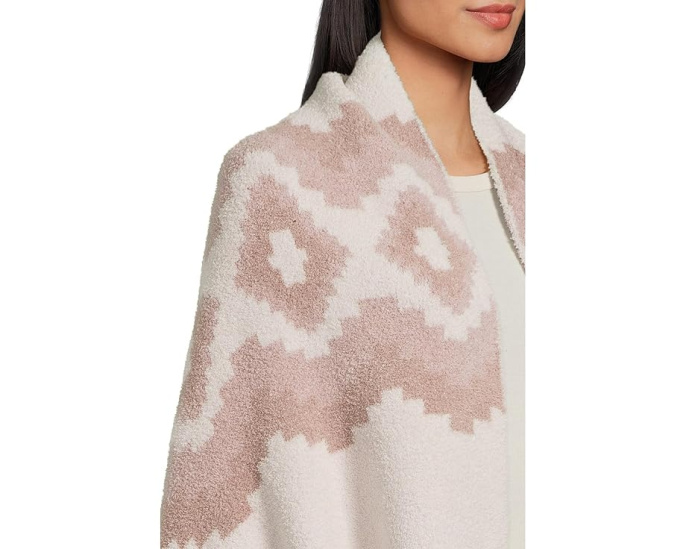 Накидка CozyChic Mosaic Barefoot Dreams с бахромой и прорезями для рук