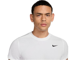 Теннисный топ Nike Court Victory Dri-FIT с технологией отведения влаги