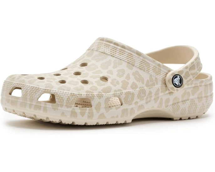 Классические сабо Crocs с сезонным принтом на платформе