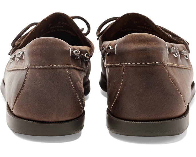 Удобные мокасины Camp Moc II от L.L.Bean с современным силуэтом