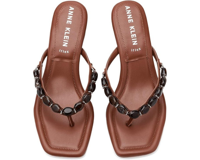 Сандалии Anne Klein Gwenn с технологией iFlex и стразами