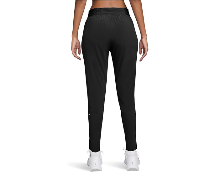 Брюки Nike One Dri-FIT с высокой талией и отворотом
