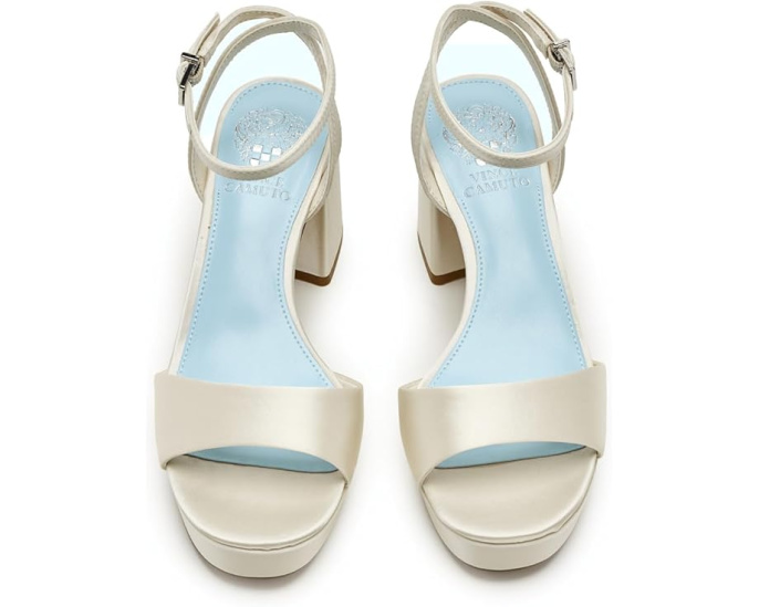Сандалии Pendreya Platform Sandals на платформе и с квадратным каблуком от Vince Camuto