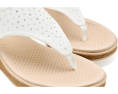 Сандалии Beachybright Thong с пайетками и клином LifeStride