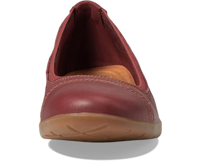 Clarks Meadow Opal балетки из кожи с круглым носком