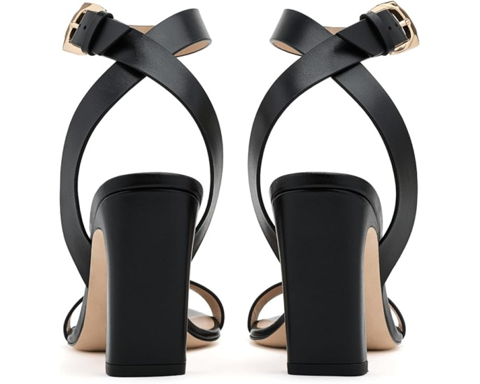 Сандалии Stuart Weitzman Sai Sandals 85 с квадратным носком и каблуком