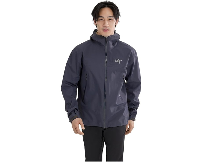 Куртка Arc'teryx Beta с технологией GORE-TEX и встроенным отражателем RECCO