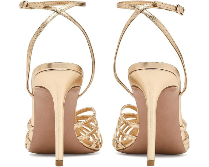 Туфли Mizuna Steve Madden на каблуке с квадратным мысом