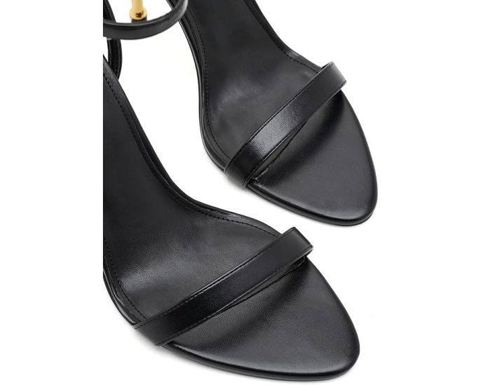 Босоножки Reina 3 Nine West на каблуке с ремешком