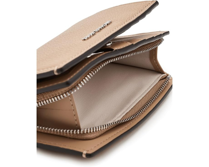 Кошелек Bryant Medium Zip Around Wallet MICHAEL Michael Kors