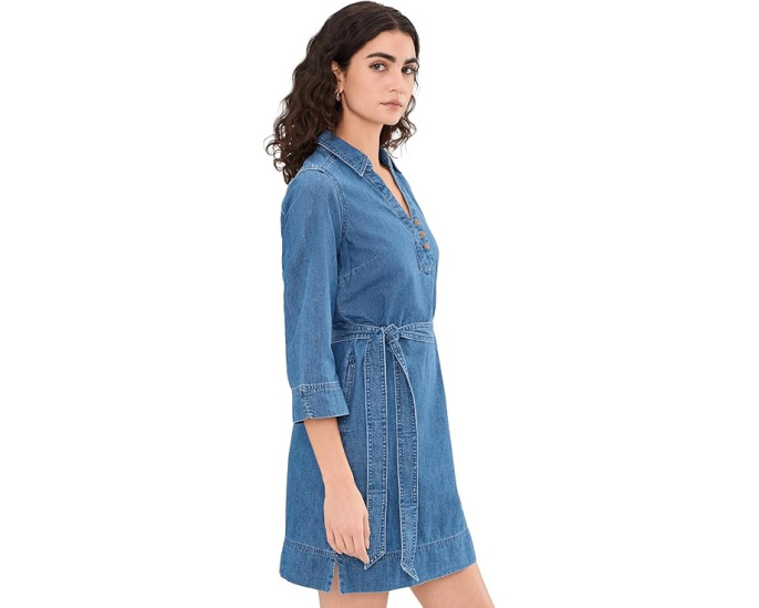 Короткое платье Tommy Bahama из денима с рукавом 3/4 и поясом