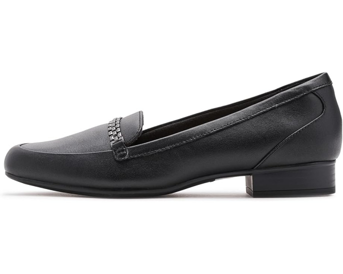 Лоферы Clarks Juliet Mia с квадратным носком и низким каблуком из кожи