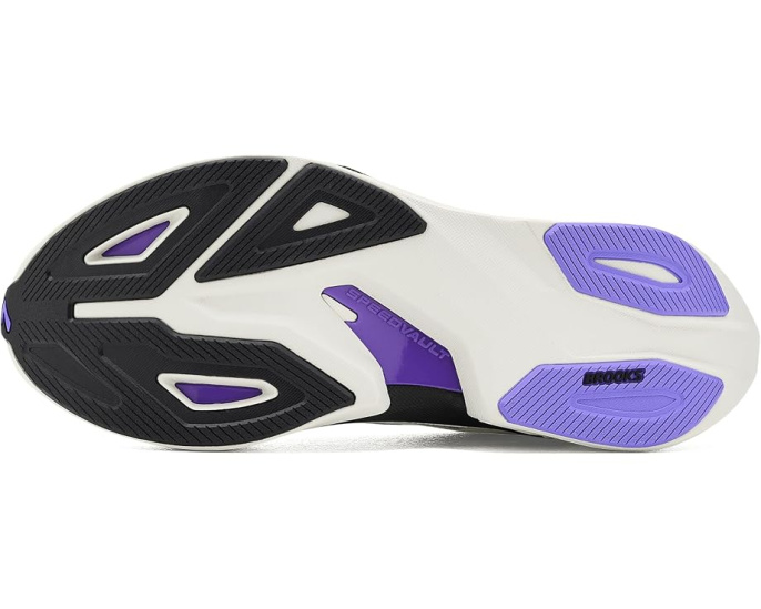 Кроссовки Hyperion Max 4 от Brooks серые
