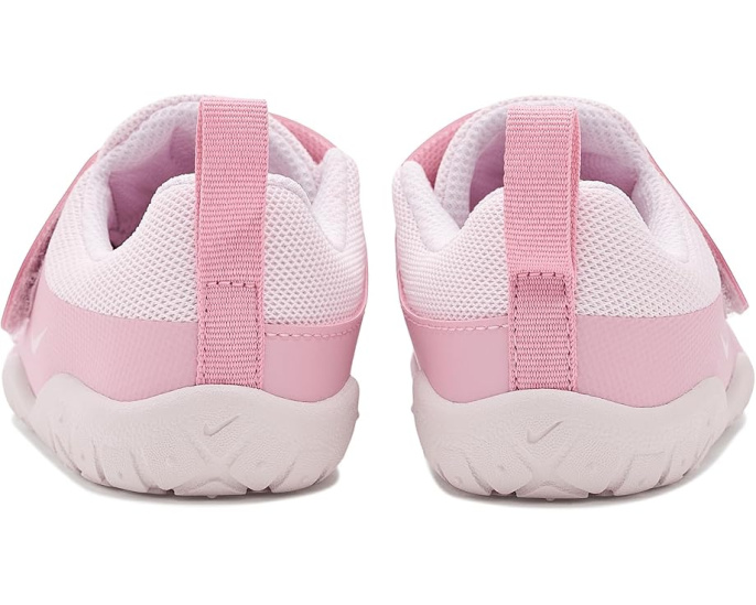 Кроссовки Nike Kids Swoosh 1 Essential с широким мыском