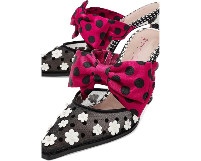 Мюли Naomi от Blue by Betsey Johnson с мыском и бантом