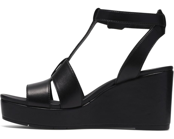 Ботинки Sabina Hope от Clarks с контурной стелькой