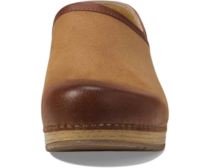 Клоги Dansko Brenna из нубука с защитой от пятен и запаха