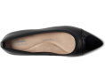 Балетки Natalyn Dusk от Clarks с заостренным носком и пряжкой