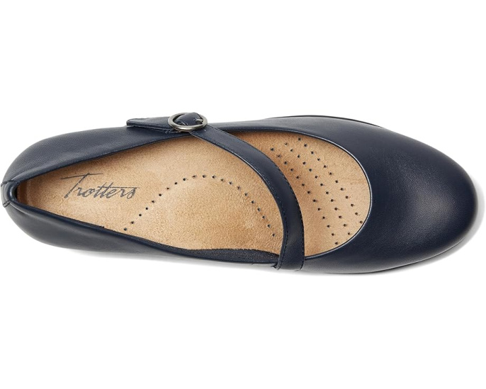 Сандалии Trotters Rochelle из премиум кожи с миндалевидным носком