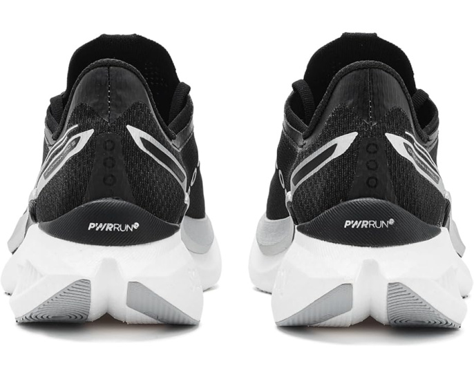 Беговые кроссовки Saucony Endorphin Pro 5 с карбоновой пластиной