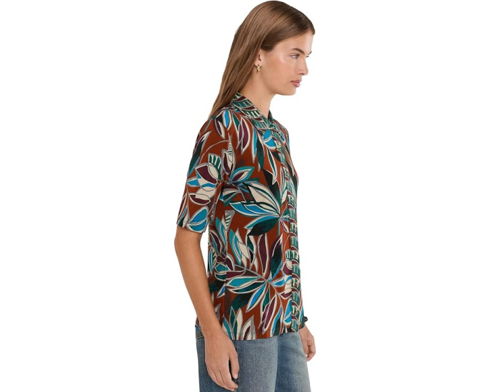 The Janie Favorite Fitted Elbow Sleeve Button-Down