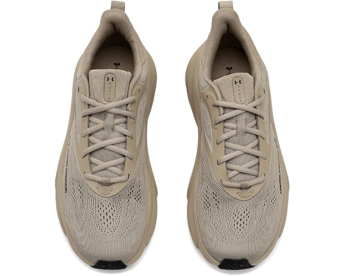 Кроссовки Under Armour Charged Rogue 6 с переработанными материалами