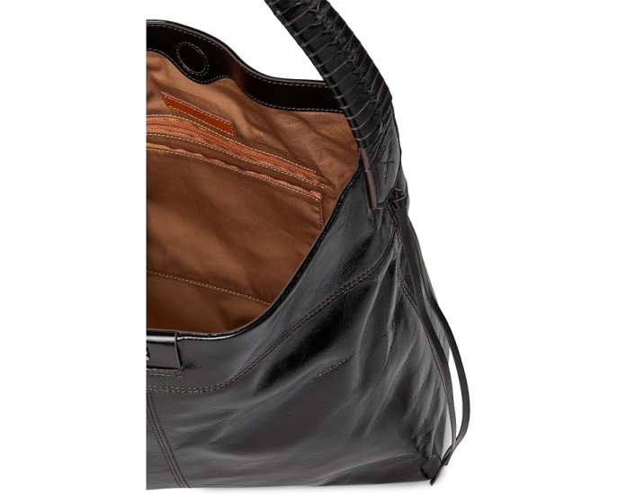 Сумка Romy Hobo из кожи с магнитной застежкой