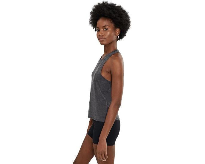 Топ Beyond Yoga Performance Knit Racerback Tank из переработанного полиэстера