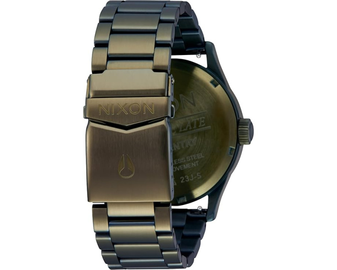 Часы Nixon Sentry из нержавеющей стали с японским кварцевым механизмом