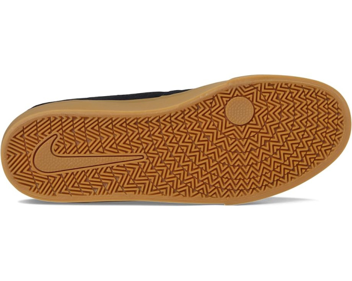 Кроссовки Nike Charge Suede с вулканизированной подошвой и пеной в средней части