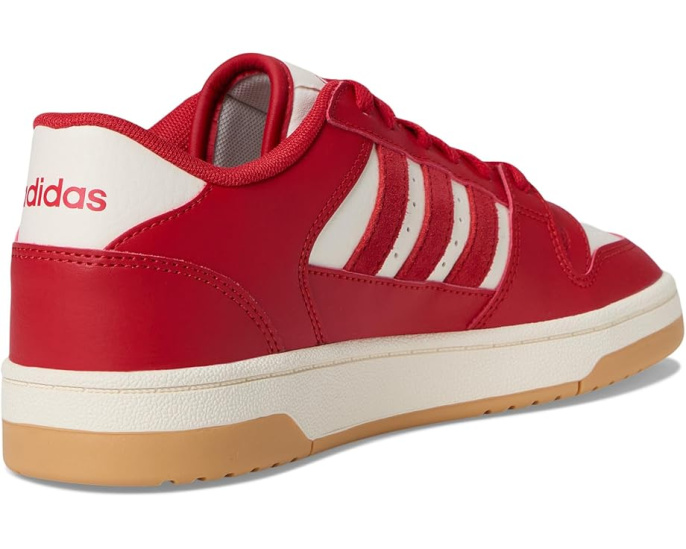 Кроссовки Adidas Turnaround с перфорированным верхом и резиновой подошвой-чашкой